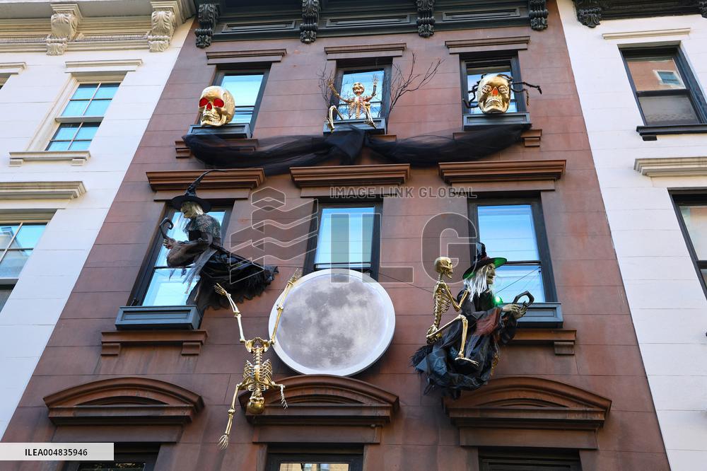 Halloween Decorations - NYC