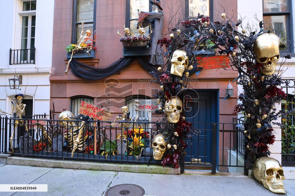 Halloween Decorations - NYC
