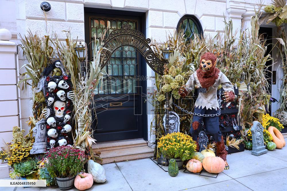 Halloween Decorations - NYC