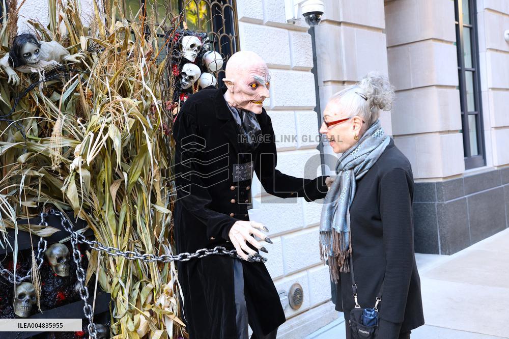 Halloween Decorations - NYC