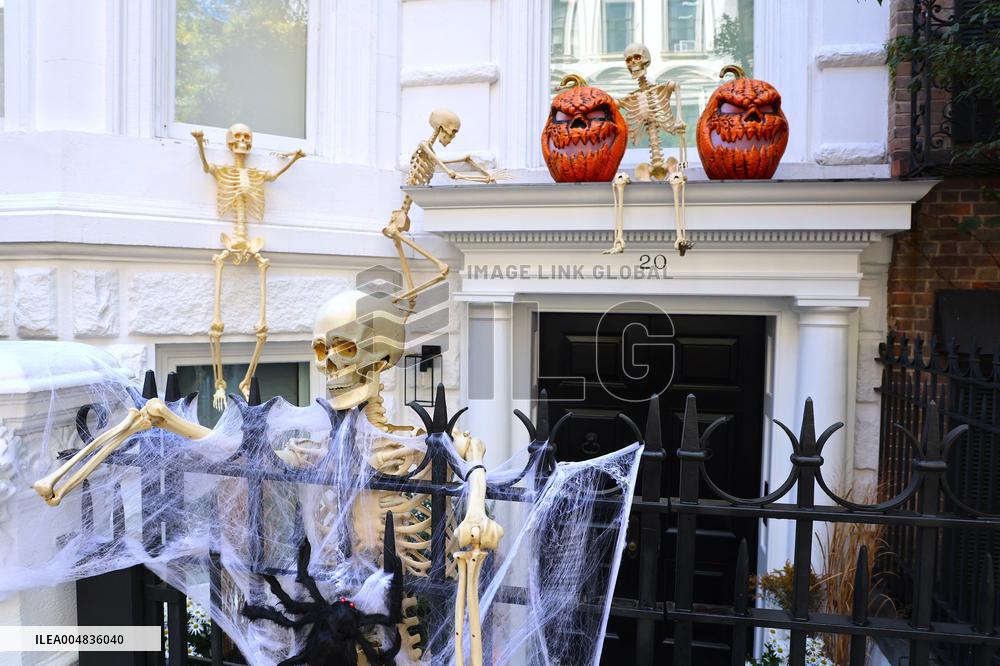 Halloween Decorations - NYC