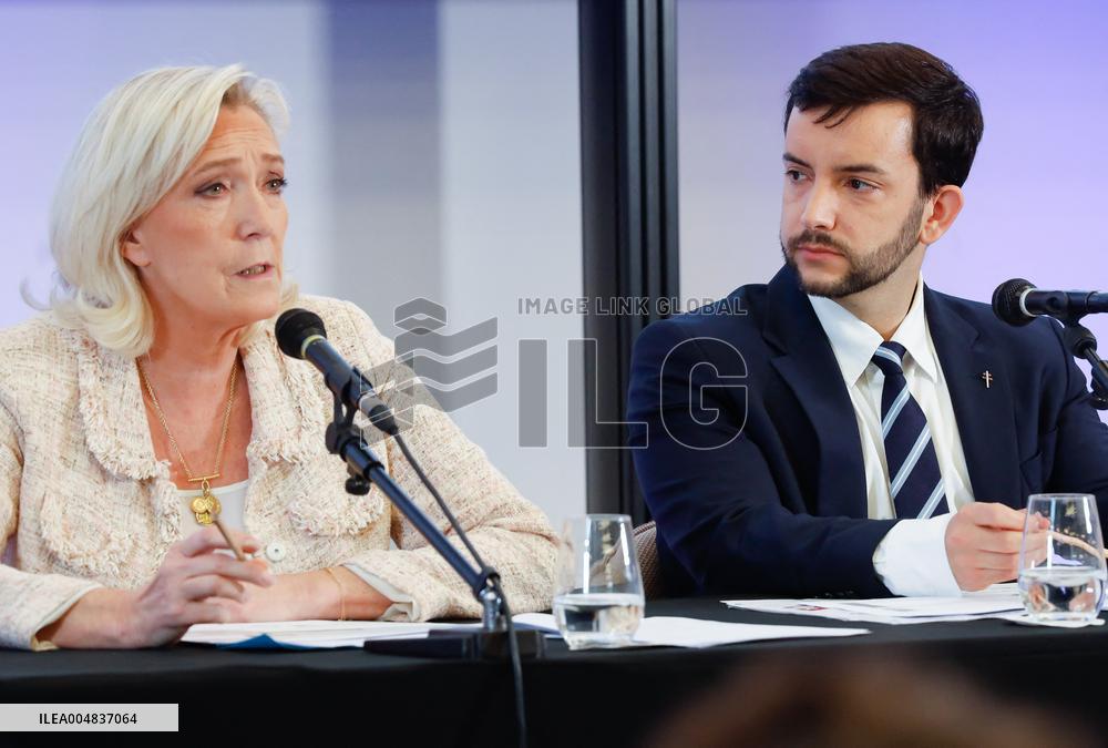 Le Rassemblement National presente son Contre Budgand economique and financier.