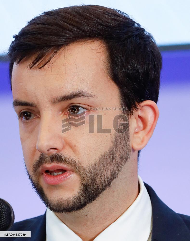 Le Rassemblement National presente son Contre Budgand economique and financier.