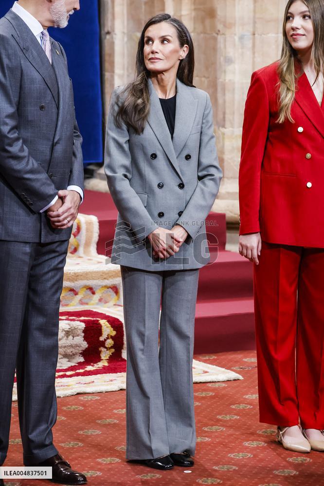 Royals Deliver Medal of Honor To Winners At Princess of Asturias Awards - Spain