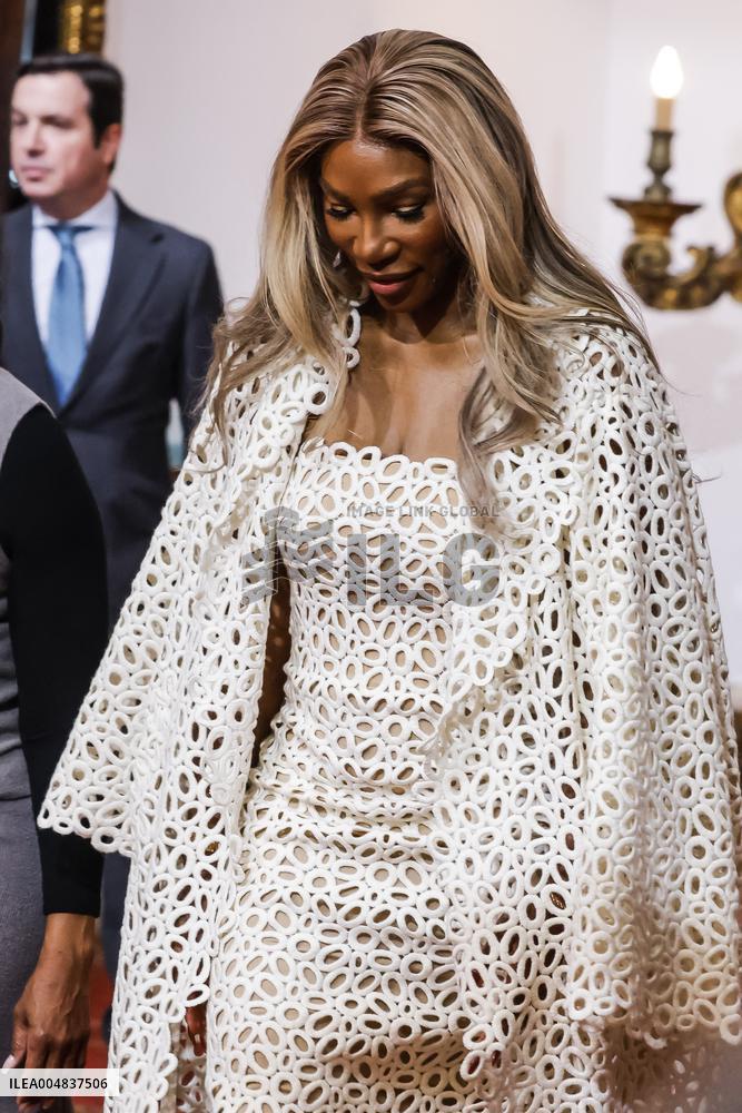 Royals Deliver Medal of Honor To Winners At Princess of Asturias Awards - Spain