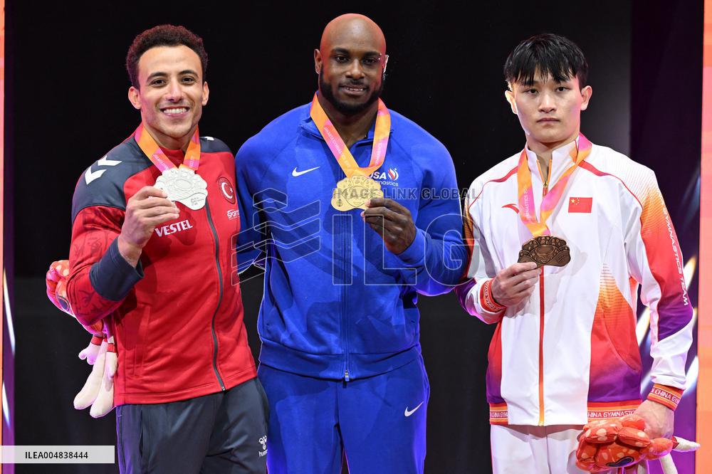 ALTRO - Ginnastica - 53rd FIG Artistic Gymnastics World Championships Apparatus Finals