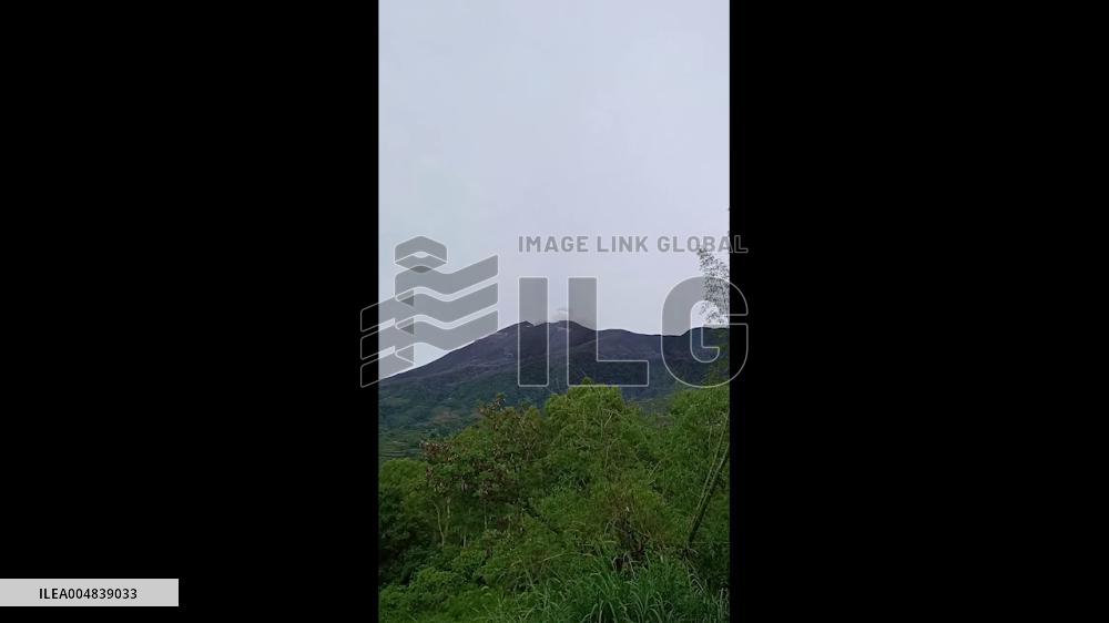 Philippines: Kanlaon Volcano Erupts, Remains at Level 2 Alert