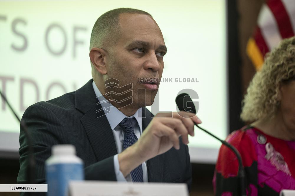Democratic leadership, steering & policy committee hold hearing on the impacts of the republican shutdown