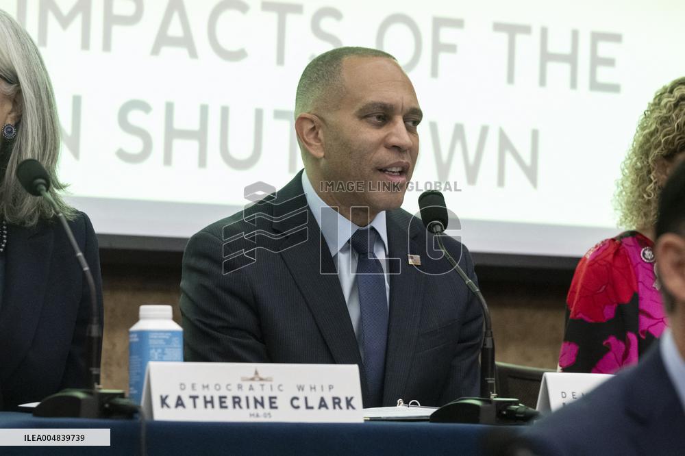 Democratic leadership, steering & policy committee hold hearing on the impacts of the republican shutdown