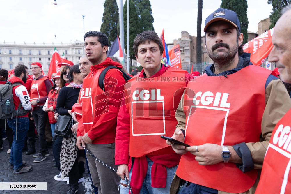 "Democracy at Work" Demonstration - Rome
