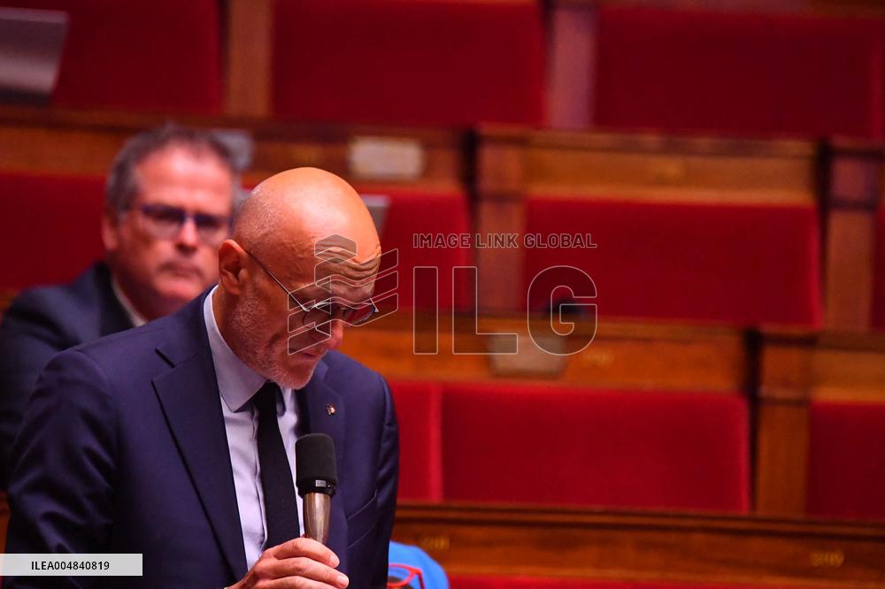 Questions To the Government - Paris