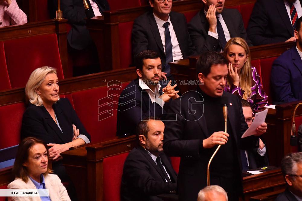 Debate and Vote To Postpone The Renewal Of Congress Members of New Caledonia - Paris