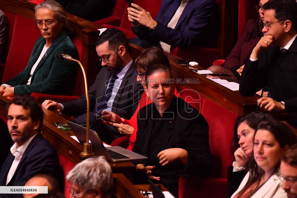 Debate and Vote To Postpone The Renewal Of Congress Members of New Caledonia - Paris