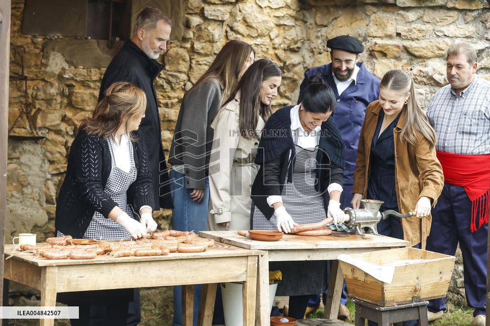 Spanish Royals Visit Valdesoto,  Exemplary Town of Asturias Award 2025 - Spain