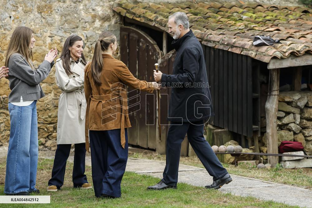 Spanish Royals Visit Valdesoto,  Exemplary Town of Asturias Award 2025 - Spain