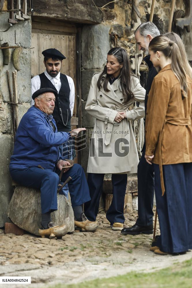 Spanish Royals Visit Valdesoto,  Exemplary Town of Asturias Award 2025 - Spain