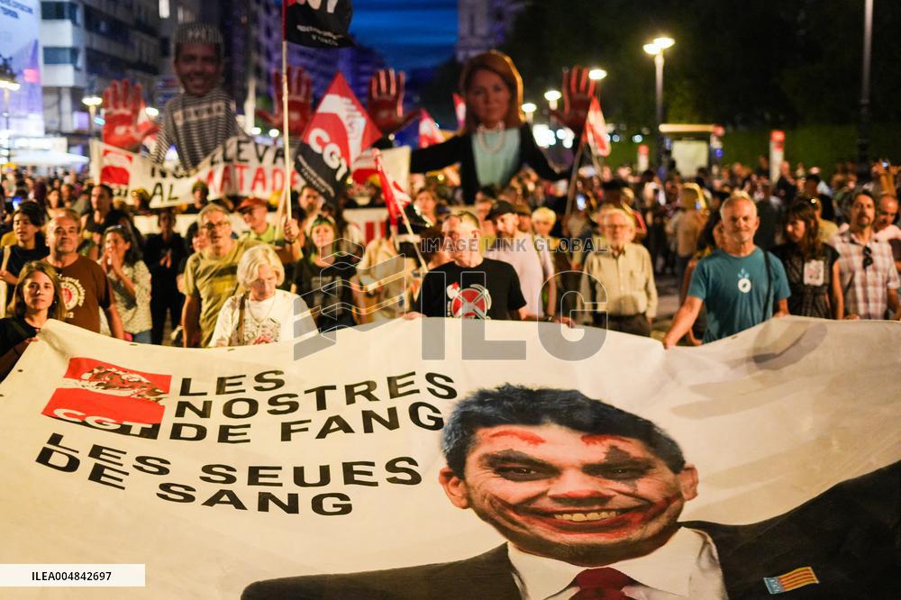 Protest Against Mazon's Management During The Dana - Spain