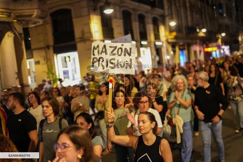 Protest Against Mazon's Management During The Dana - Spain