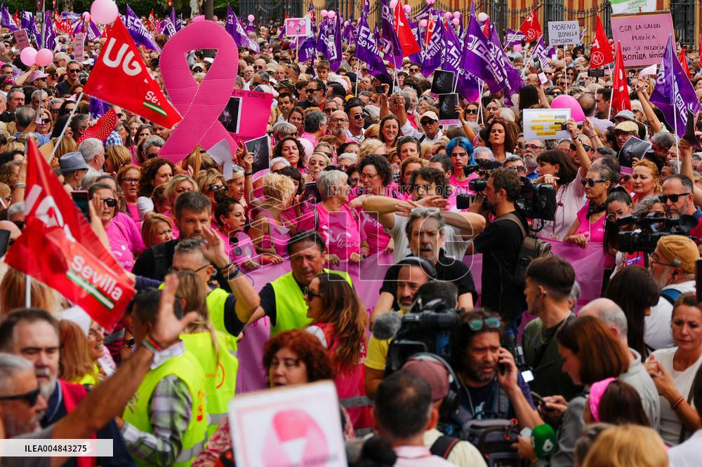 Rally For A Better Breast Cancer Screening Program - Sevilla
