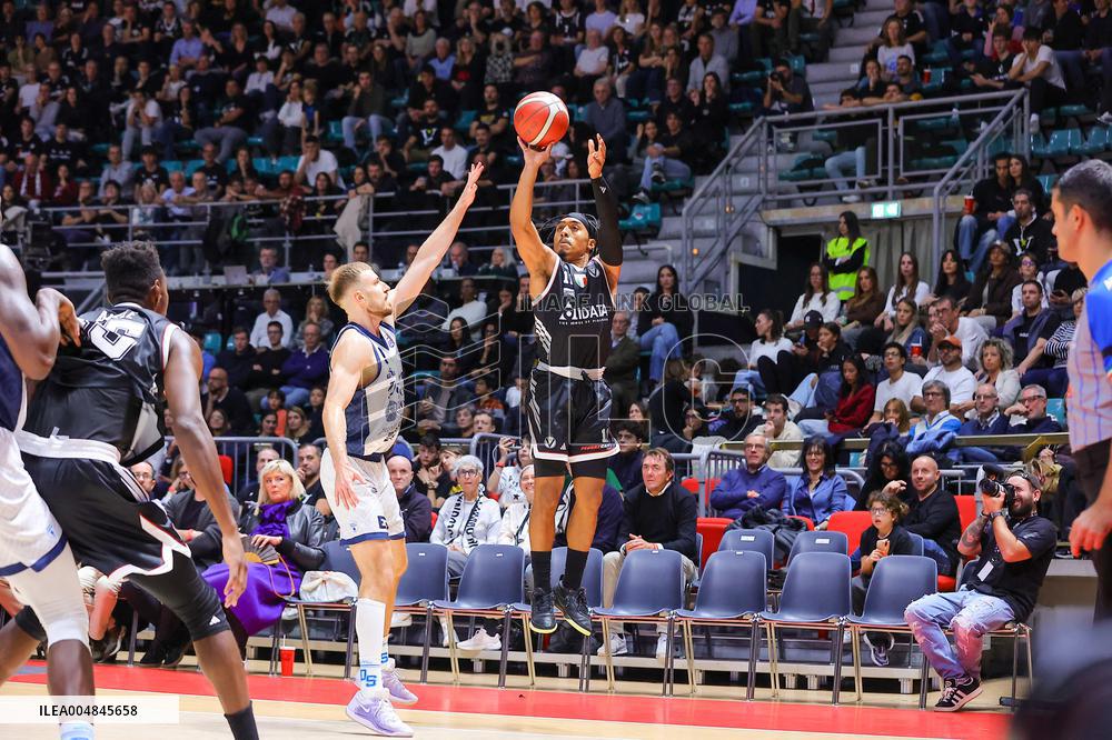 BASKET - Serie A - Virtus Olidata Bologna vs Banco di Sardegna Sassari