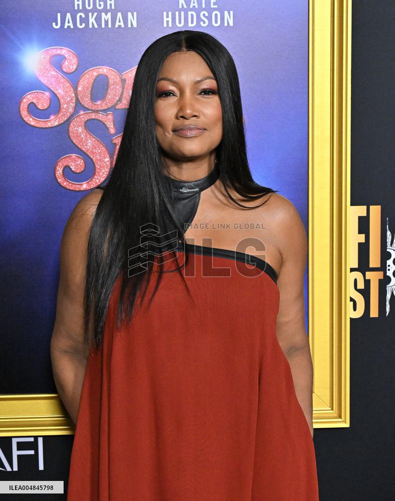 AFI Fest ‘Song Sung Blue’ Closing Night Premiere