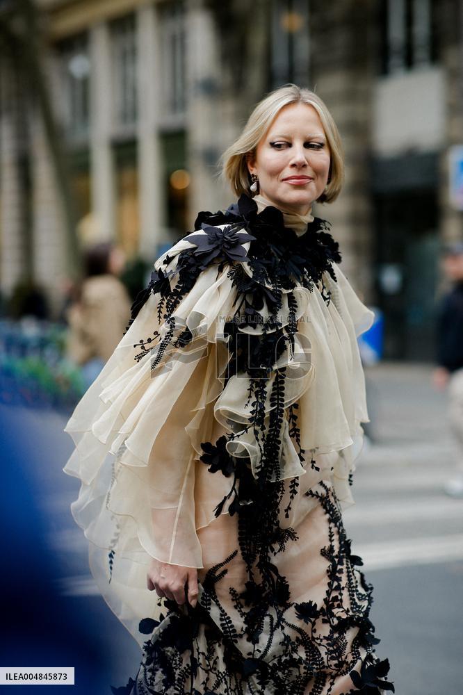PFW - Zimmermann Street Style