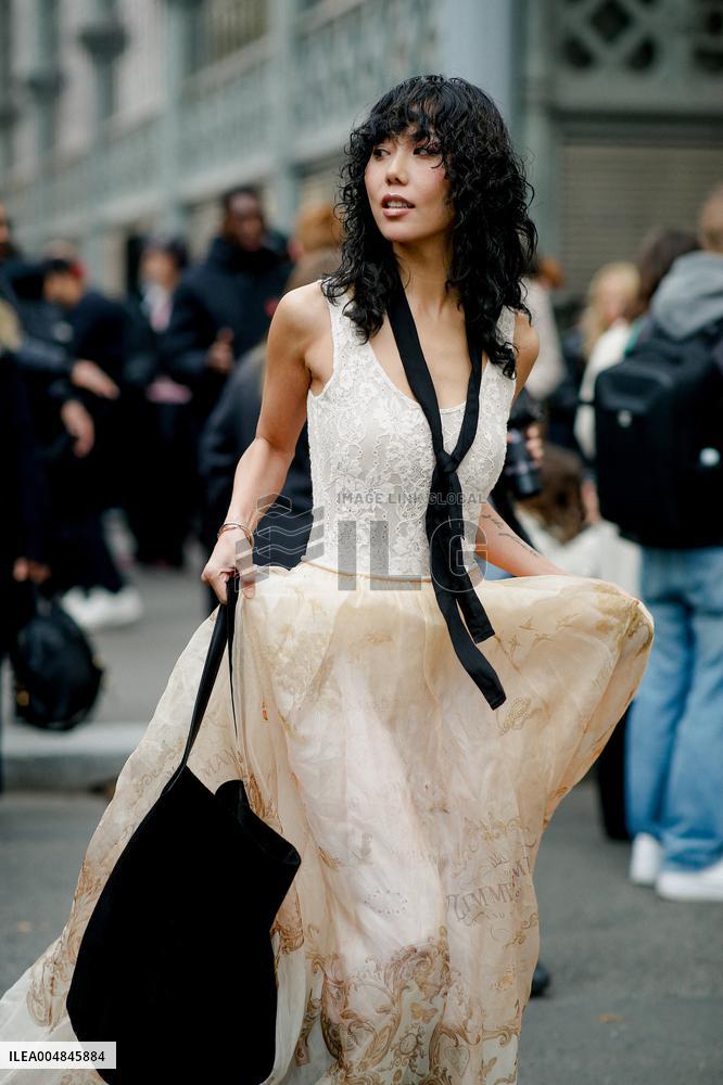 PFW - Zimmermann Street Style