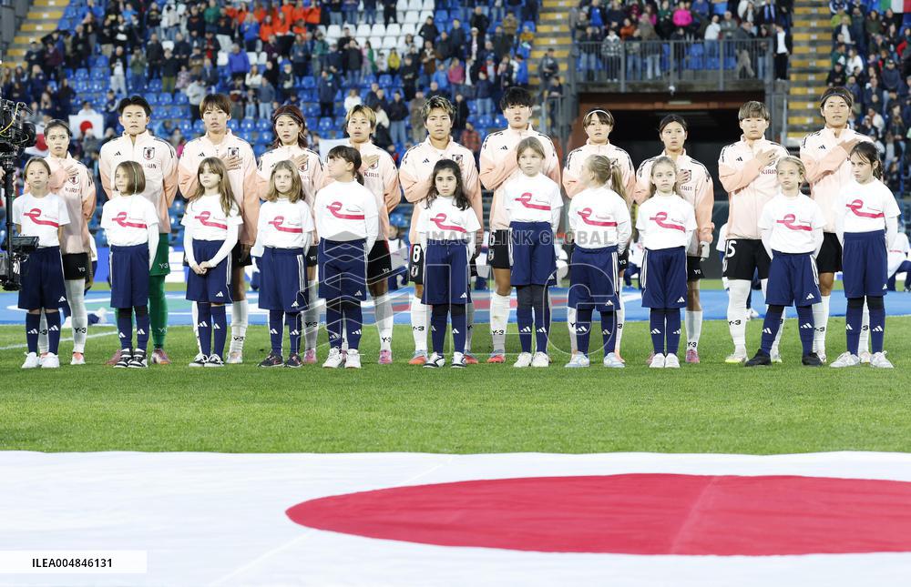 Football: Friendly between Japan and Italy
