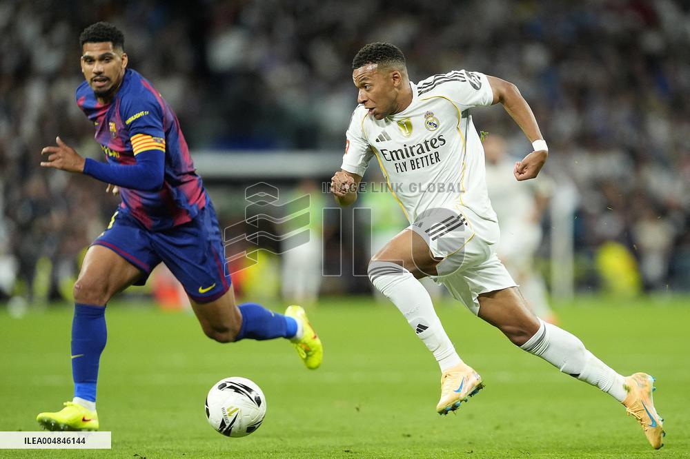 La Liga - Real Madrid CF v FC Barcelona