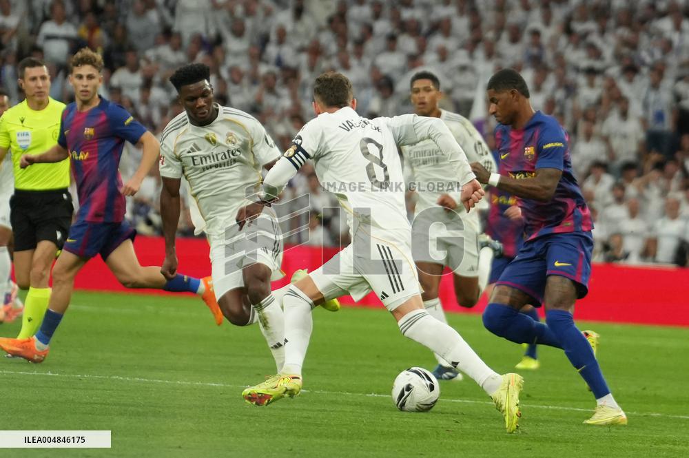 La Liga - Real Madrid CF v FC Barcelona
