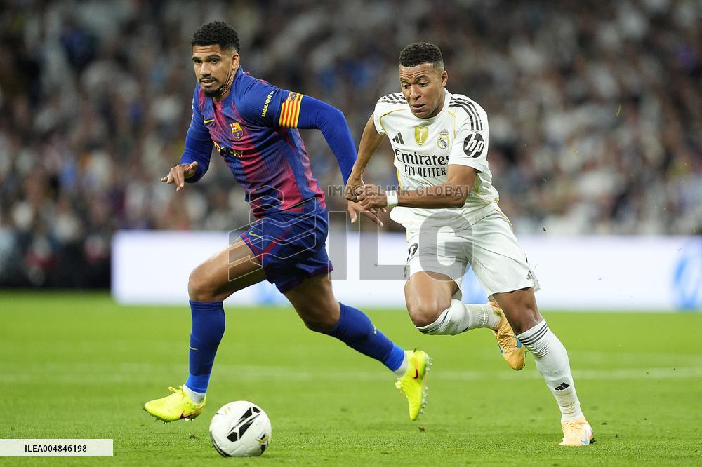 La Liga - Real Madrid CF v FC Barcelona
