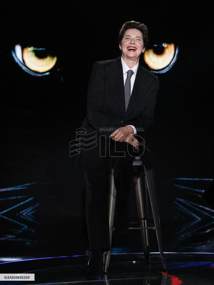 Isabella Rossellini At Belve TV Show - Rome