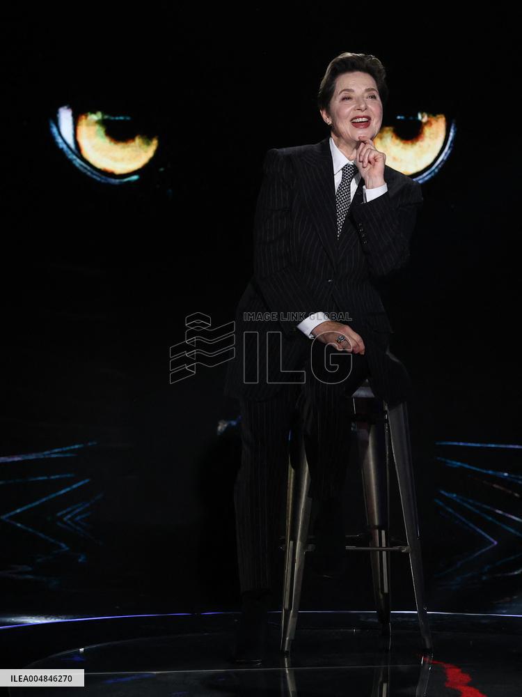 Isabella Rossellini At Belve TV Show - Rome
