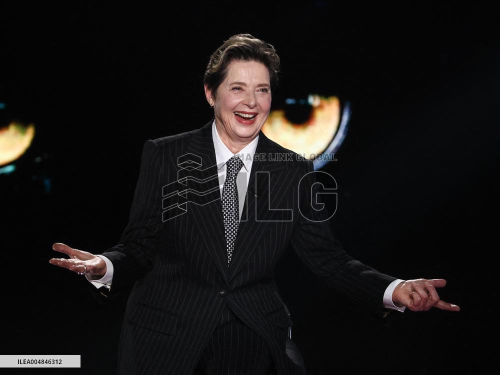 Isabella Rossellini At Belve TV Show - Rome