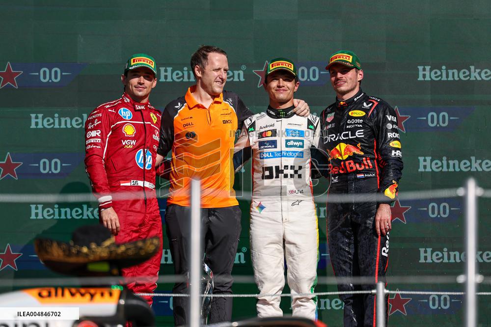 Awarding Ceremony for the F1 Mexico Grand Prix - Mexico City