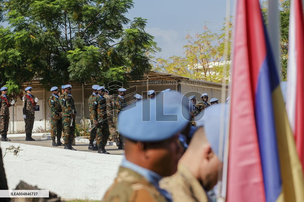 Lebanese FM Tours UNIFIL HQ