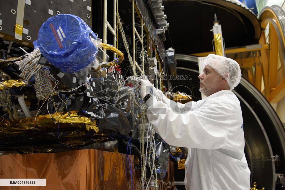 Illustration - Thales France