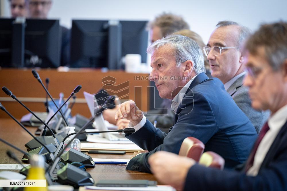 Social Affairs Committee - Paris AJ