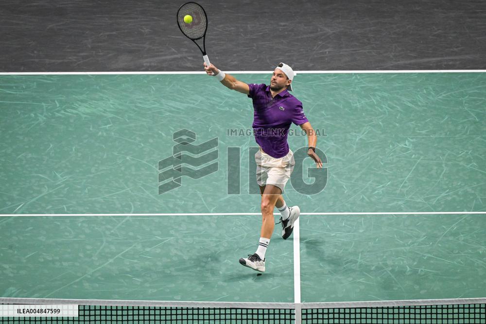 Giovanni Mpetshi Perricard vs Grigor Dimitrov at Rolex Paris Masters 2025 in Paris FA