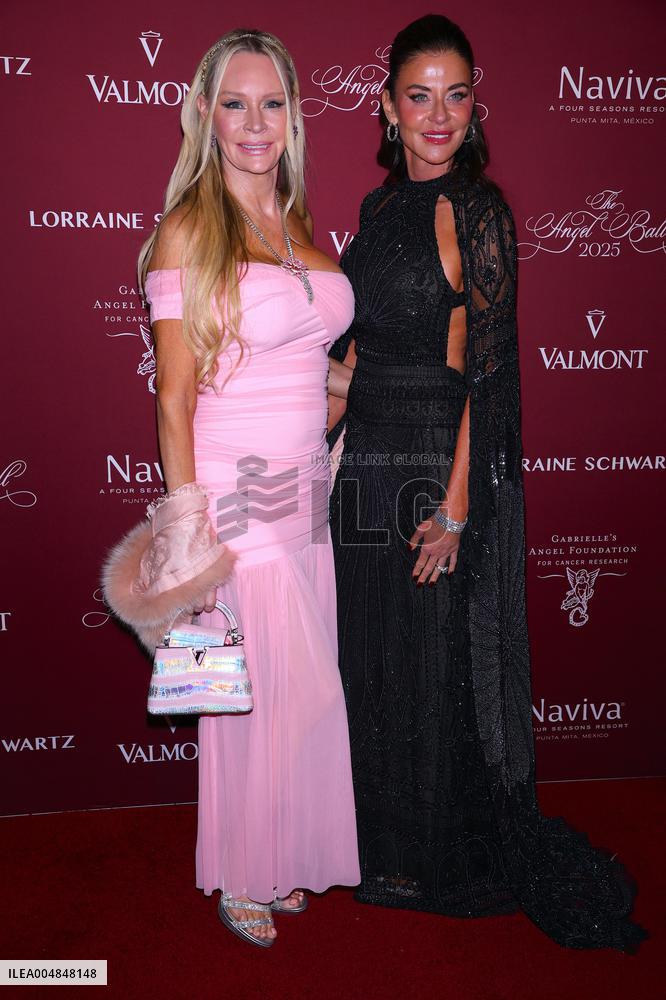 27th Annual Gabrielle s Angel Foundation Angel Ball - NYC