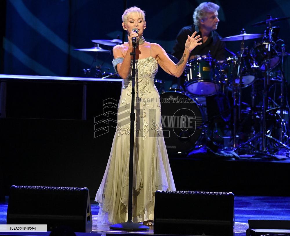 The Music of My Life: An All-Star Tribute to Anne Murray