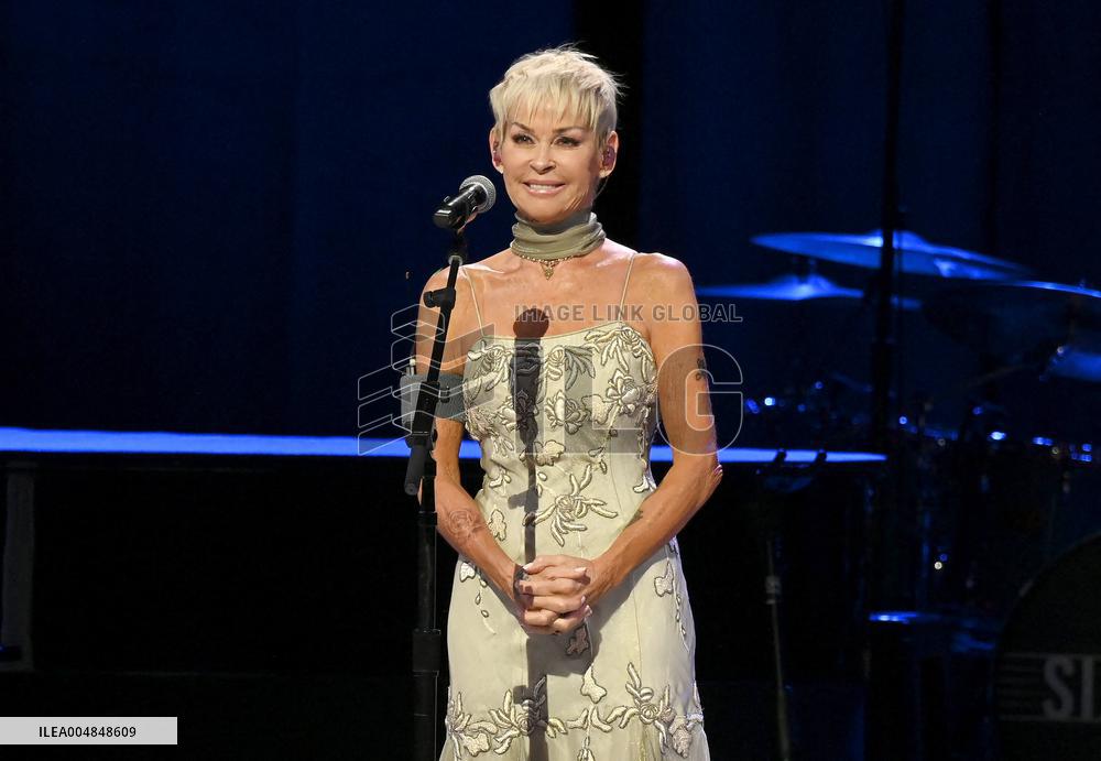 The Music of My Life: An All-Star Tribute to Anne Murray