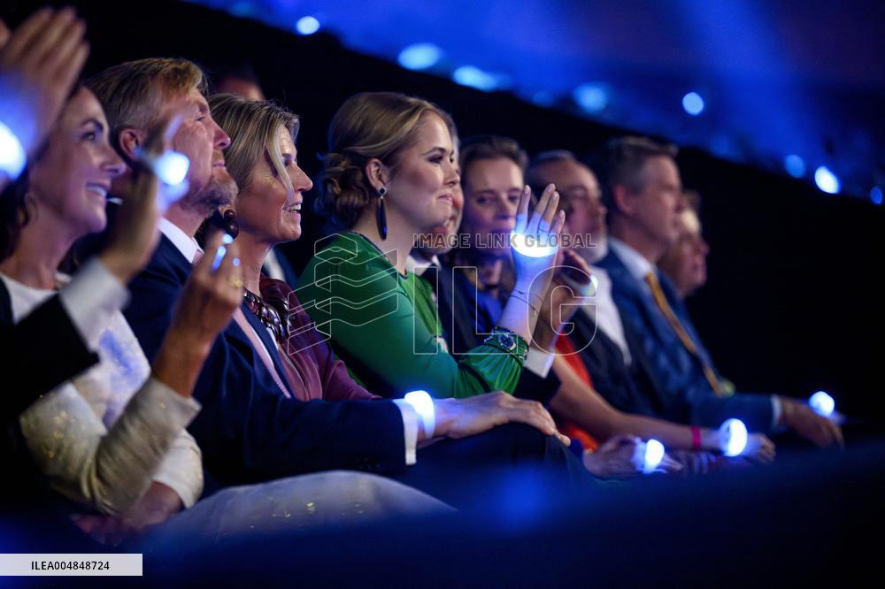 Royals At Amsterdam 750th Anniversary - Amsterdam