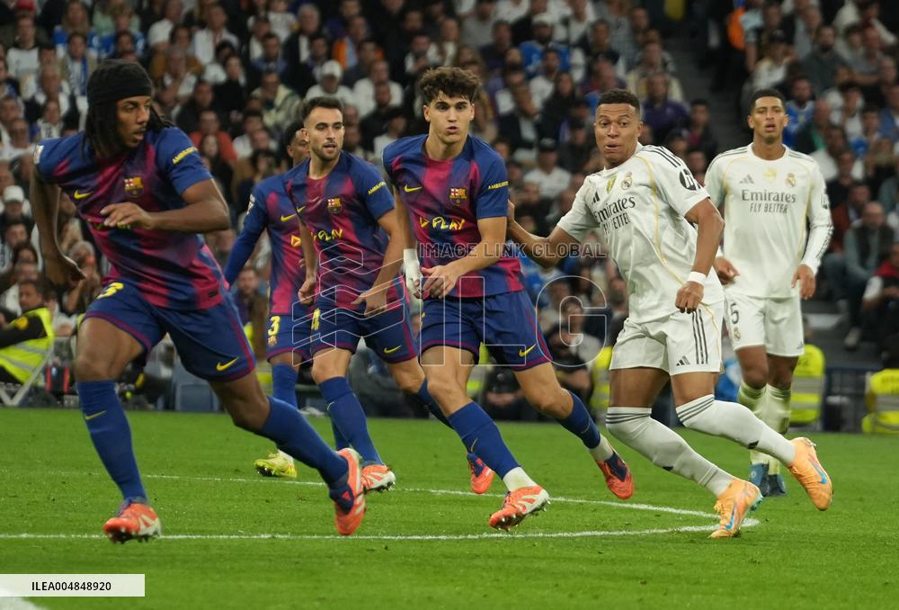 La Liga - Real Madrid CF v FC Barcelona