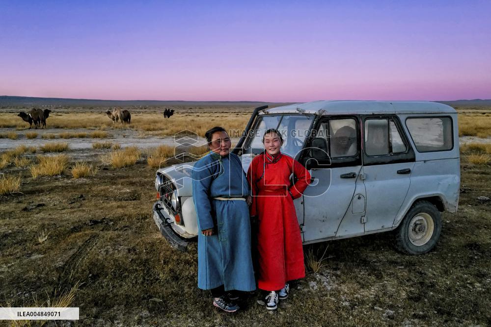 Kazakh Eagle Hunters Preserve Ancient Tradition - Mongolia