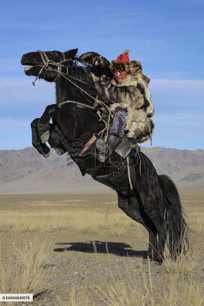 Kazakh Eagle Hunters Preserve Ancient Tradition - Mongolia