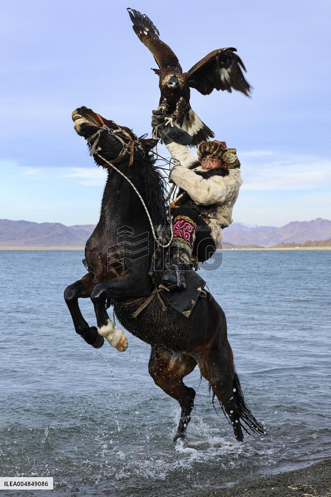 Kazakh Eagle Hunters Preserve Ancient Tradition - Mongolia