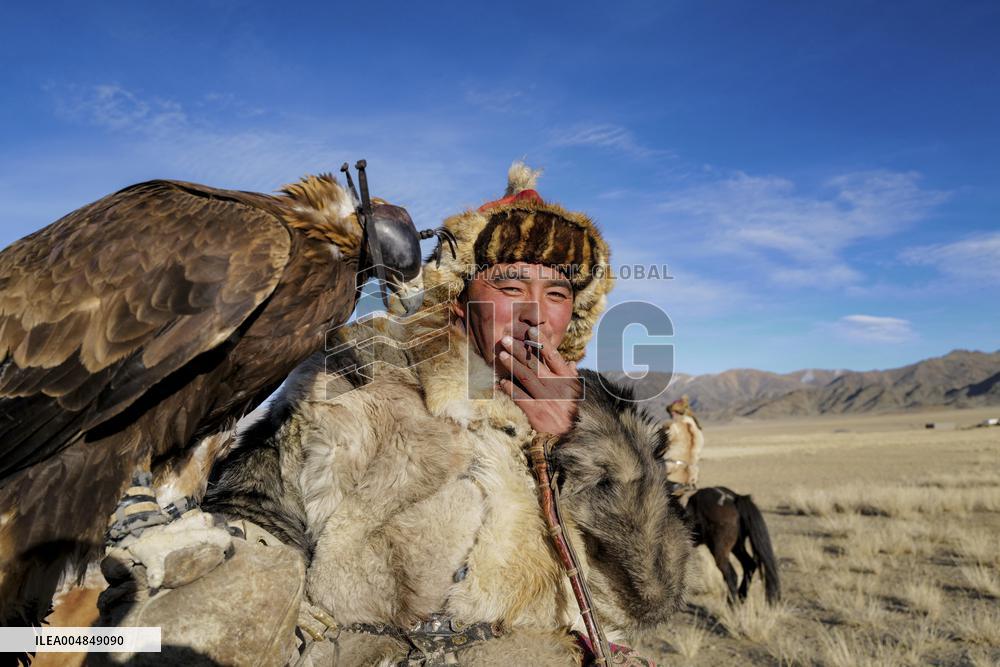 Kazakh Eagle Hunters Preserve Ancient Tradition - Mongolia