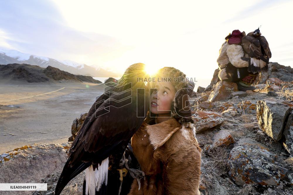 Kazakh Eagle Hunters Preserve Ancient Tradition - Mongolia