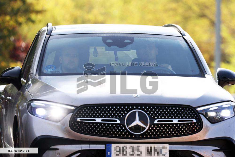 Iker Casillas Goes To Police Station After Watch Theft At His Home - Madrid